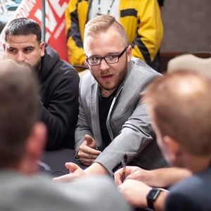 Meet your Posher, Mike